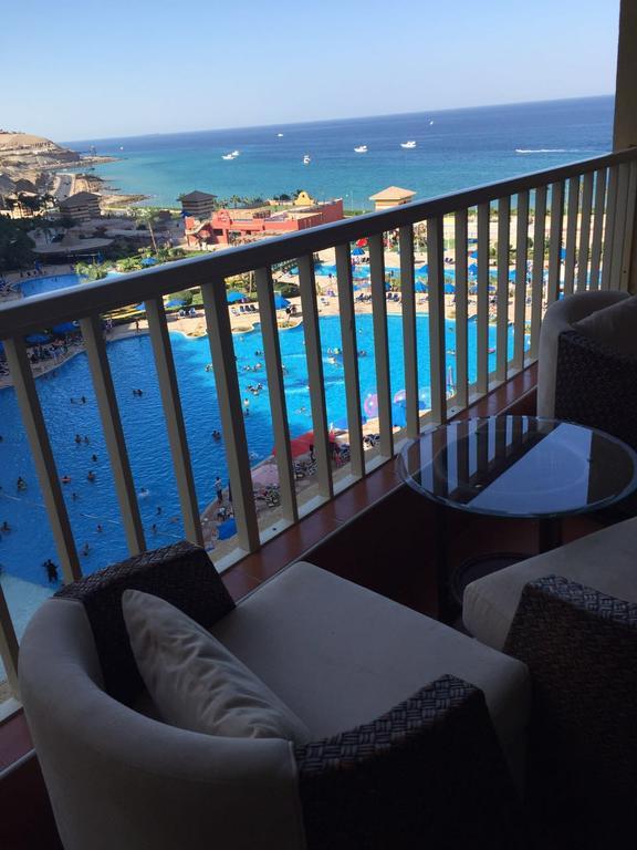 Porto Sokna With Sea View Pyramids Apartments Family Only Ain Sukhna Exterior foto